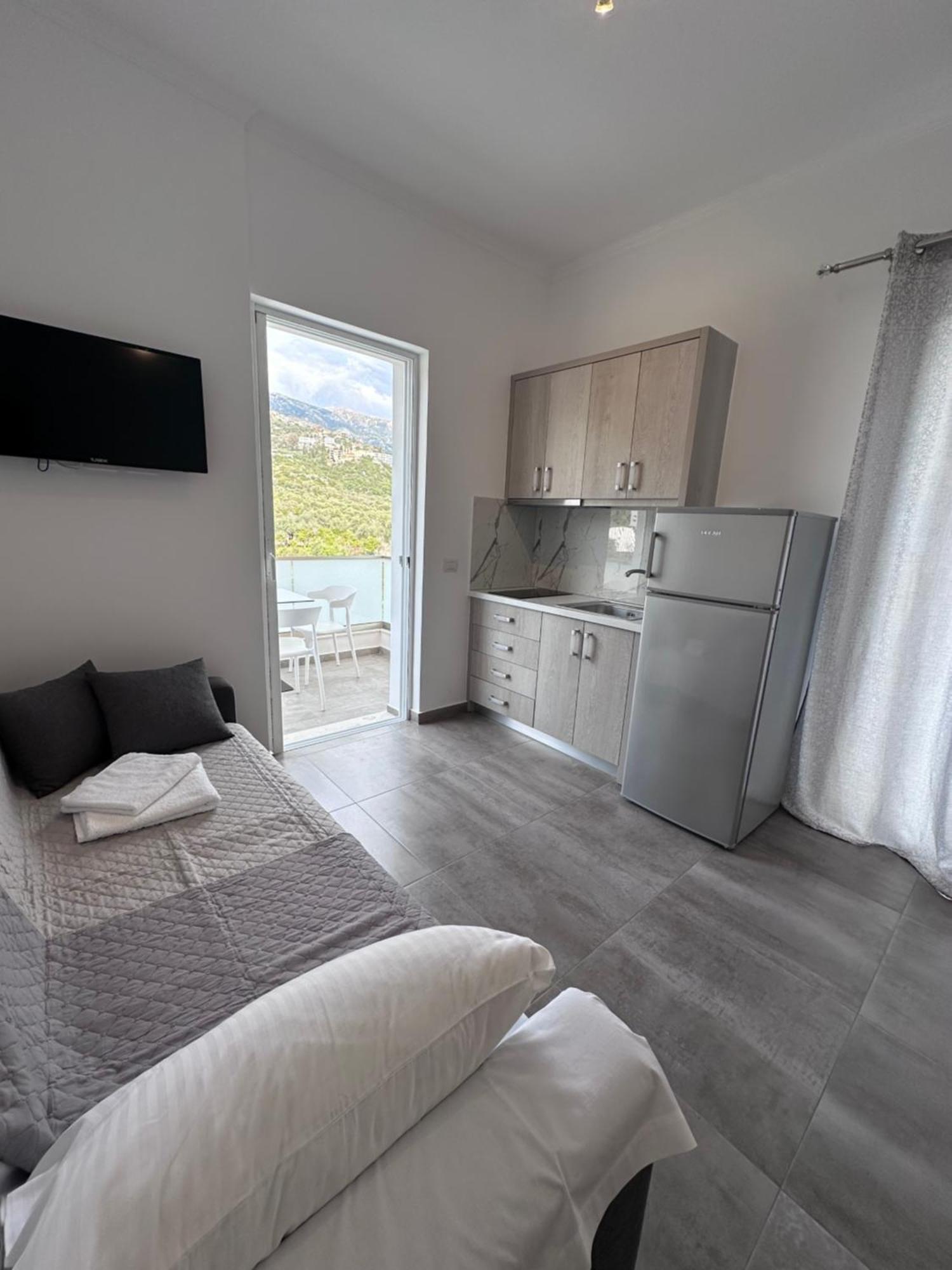 Vila Melina Himarë Extérieur photo